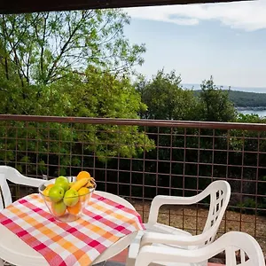 Hostin Roza Duga Uvala Apartman