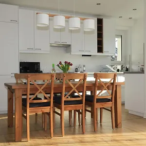 Paskal-lux With Free Parking And Air Condition Apartment