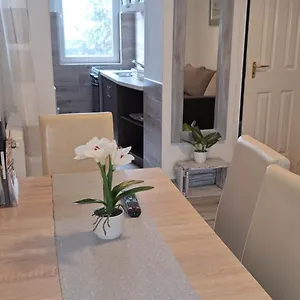 Apartament Amira