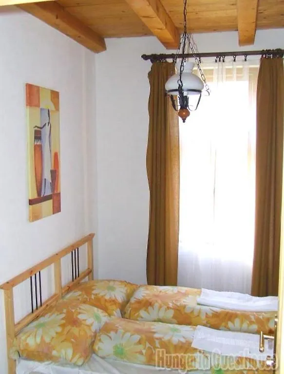 Hungaria Guesthouse Budapest