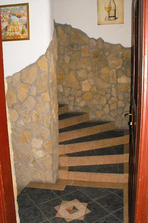 Hungaria Guesthouse Budapest 2*,
