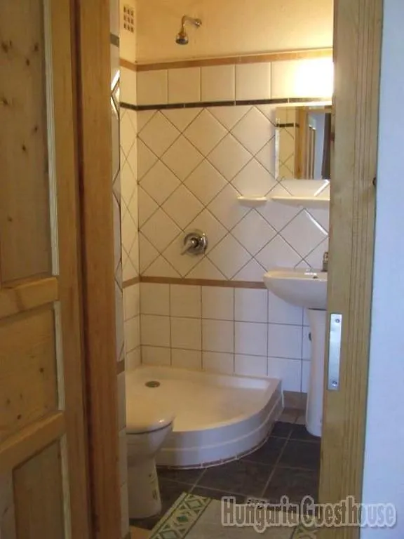 Hungaria Guesthouse Budapest Guest house