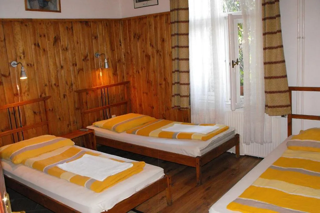 ** Guest house Hungaria Guesthouse Budapest Hungary